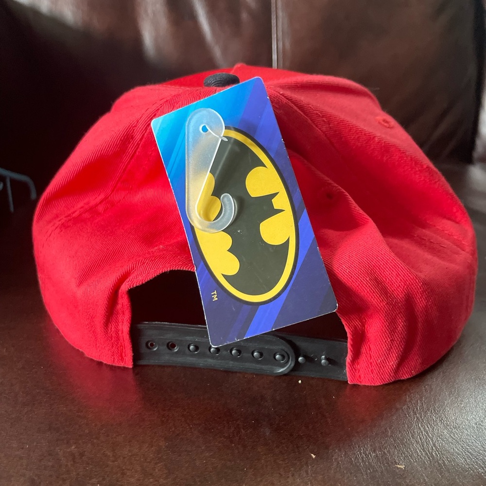 Batman Hat. - Picture 2 of 3